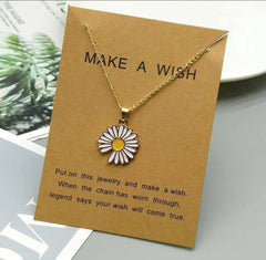 Flower shaped Necklace🌸😍