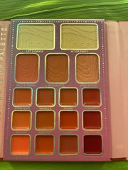 "41 COLOR MAKE UP PALETTE".