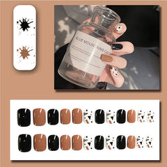 Black & Brown Cow Printed Nails. 🤎🖤